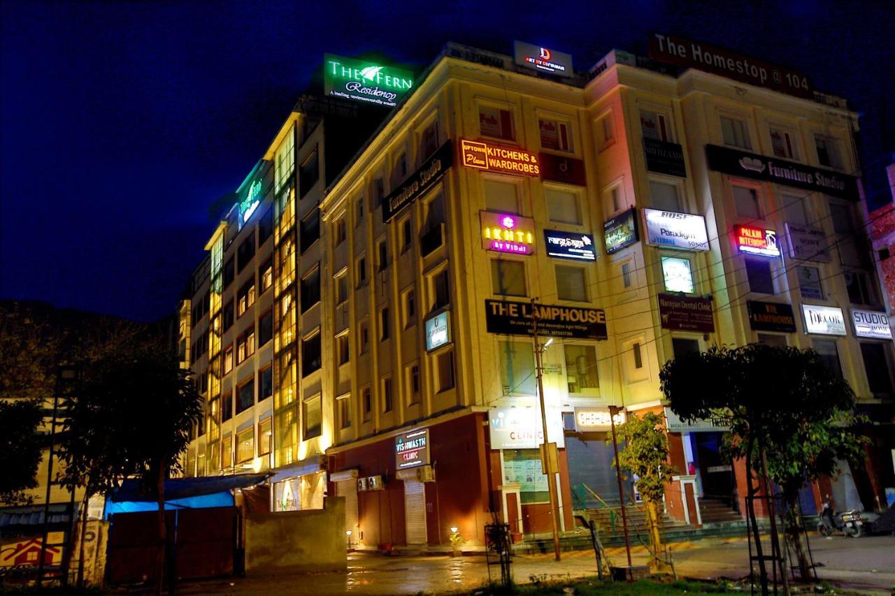 The Fern Residency Noida Otel Dış mekan fotoğraf